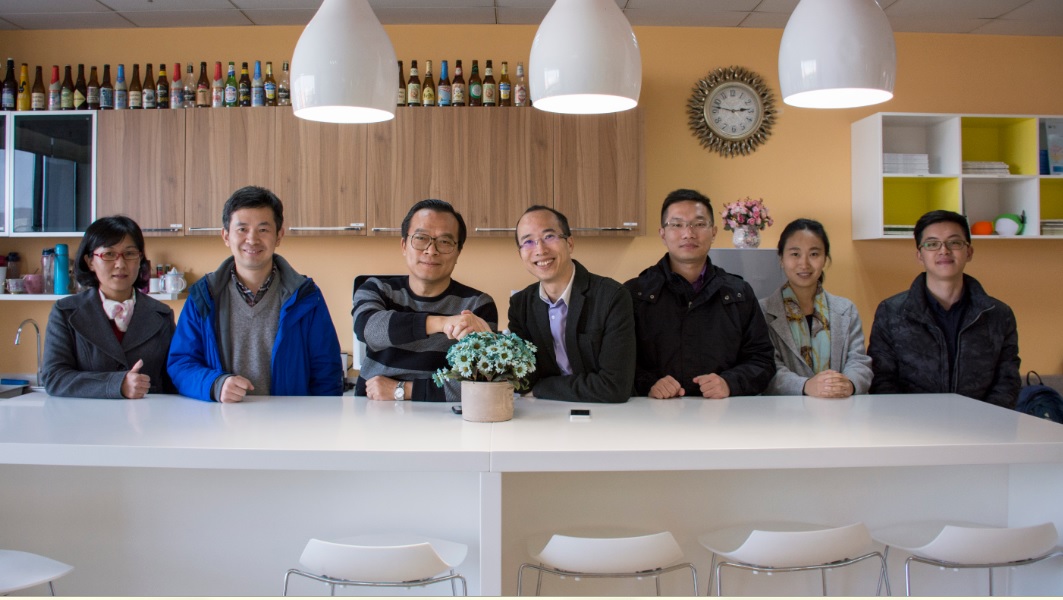 澳门大学李铭源教授来nHentai