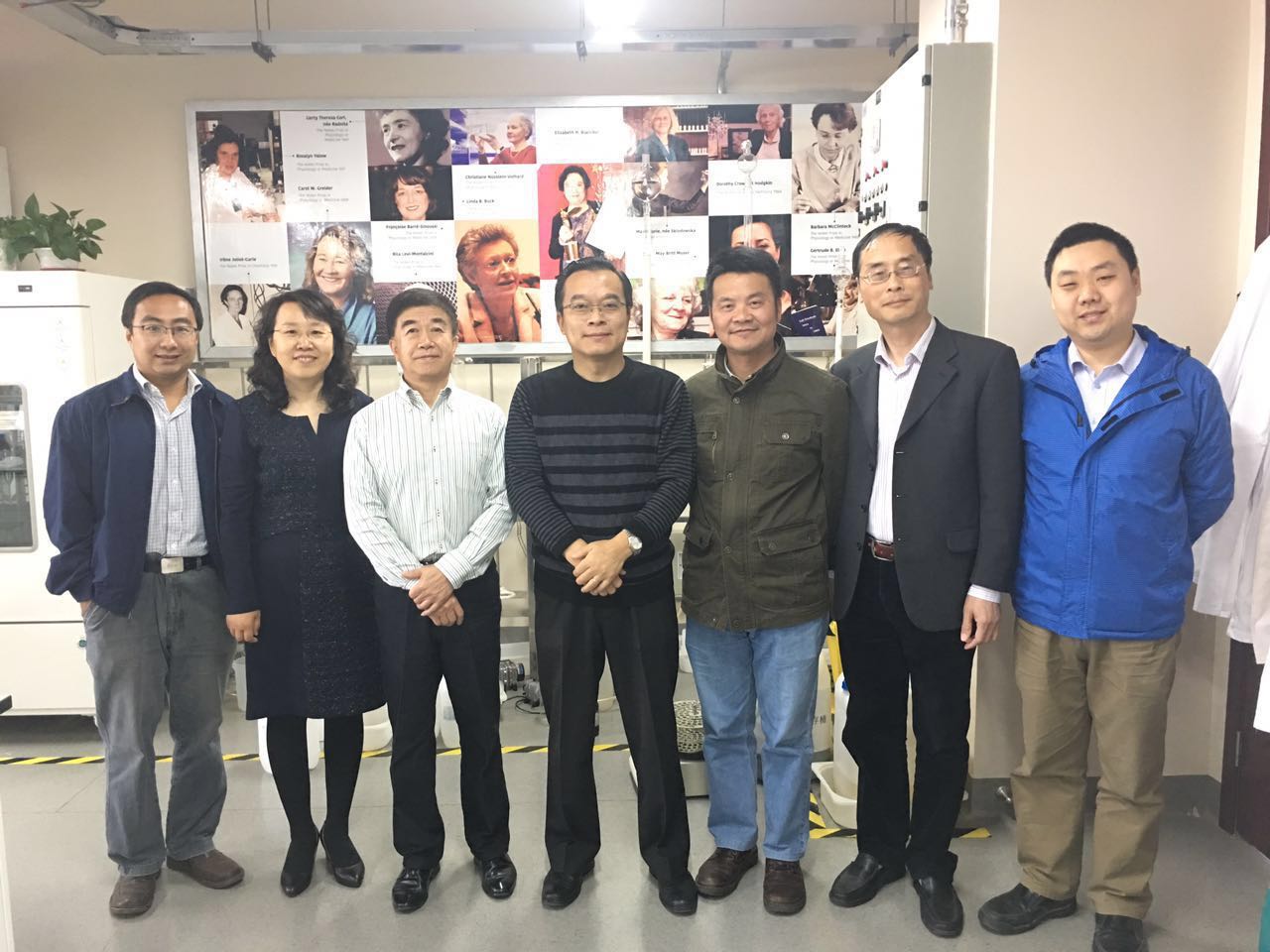 沈阳药科大学华会明教授和北京出入境检验检疫局刘鑫博士来nHentai